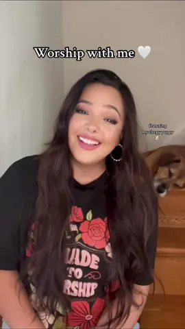 #worshipleader #worshipmusic #christiantiktok #christianmusic #ccm #christiansinger #christianartist #fyp #christianyoungadults #newchristianmusic #newchristianartist #christiancover #maverickcitymusic #acapella #acapellacover #acapellasinging #singing #latina 