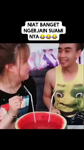 KOK RASA SEMANGKA NY BEDA 🤣 #lucu #lucu_ngakak #lucubanget #lucuabis #ngakak #ngakakkocak #ngakakparah #ngakakabis #vidiolucu #fyp #fypシ #viral #lucuviral #🤣 #😂 #😁 