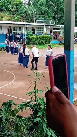 #reina #viralvideo #comarcangäbebuglé candidata de cerro algodon