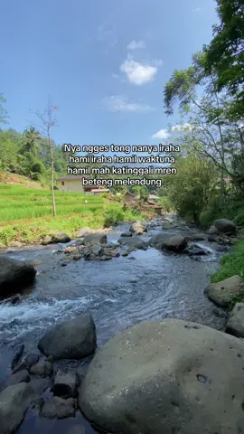 kalian sadar tidak ucapan kalian itu bgitu menyakitkan🖕#fypシ゚viral #pejuanggaris2semangat #pejuanggarisduamerah #fypage #fypdongggggggg #bismilahfypamin #pasutri 