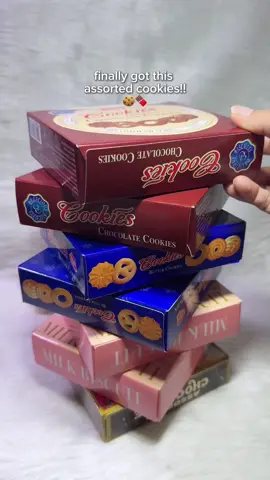 Cravings satisfied!! finally got this trending assorted cookies & chocolates 😋🍪🍫 #assortedcookies #cookies #chocolates #bundle #snack #buttercookies #momomfood #foodrecos #trending #fyp #viral