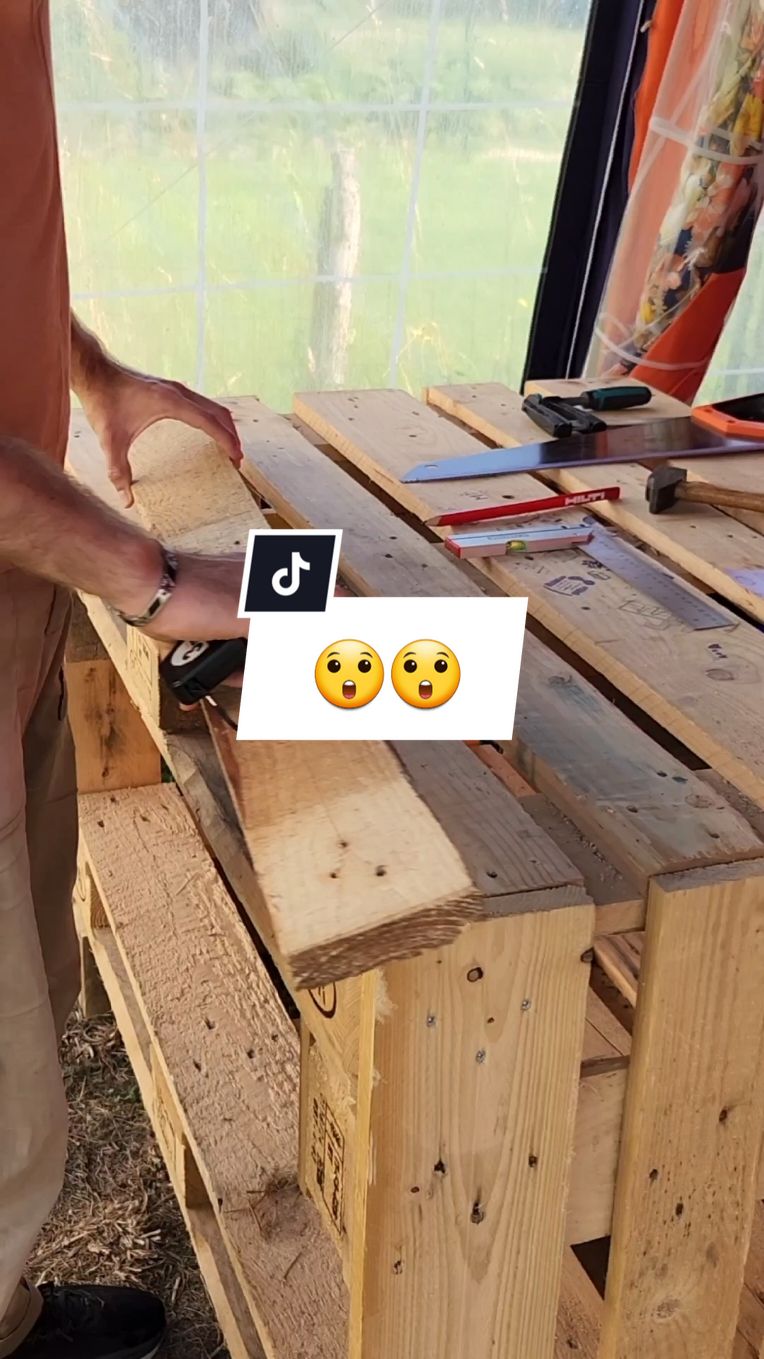 Tu aimes bricoler ? #bricolage #handwork #asmr #asmrsounds #creation #madebyme #CapCut 