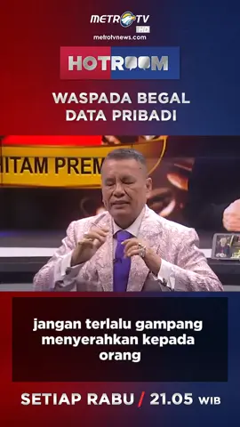 Di zaman serba digital seperti sekarang, penyalahgunaan data pribadi di dunia siber semakin jadi ancaman serius bagi masyarakat. Hadirnya platform digital yang mengandung informasi sesitif, membuat pelaku dengan mudahnya menggunakan data diri seseorang untuk kepentingan pribadi. Mulai dari membuka akun bank hingga mengajukan pinjaman online tanpa izin. Saksikan #HotroomMetroTV episode “Waspada Begal Data Pribadi” di https://youtu.be/pfcVDZD3m78?si=BlRV4AB2zLzjWzD2 #datapribadi #eradigital