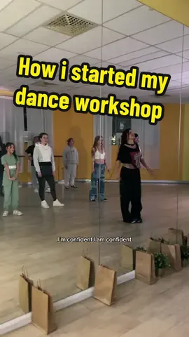 Starting my dance workshop with intention setting & some self love 🥹 this was ao important for me to allow everyone to be in a safe and loving space 🫶 #dance #workshop #selflove #affirmations 