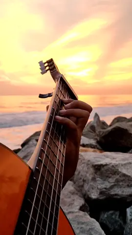 Tum he ho 🔥💛 #ashqui2 #ashqui #tumheho #siyah_posh #siyah_posh_110 #song #unfreezemyacount #shadowbanned #guitar 