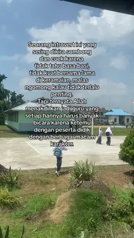 Setiap hari harus ceria dan bahagia dong🫶🏻 #fyp #guru #gurumuda #gurutiktok #gurumts #fypシ゚viral #gurukreatif #ibuguru #guruhits #introvert 