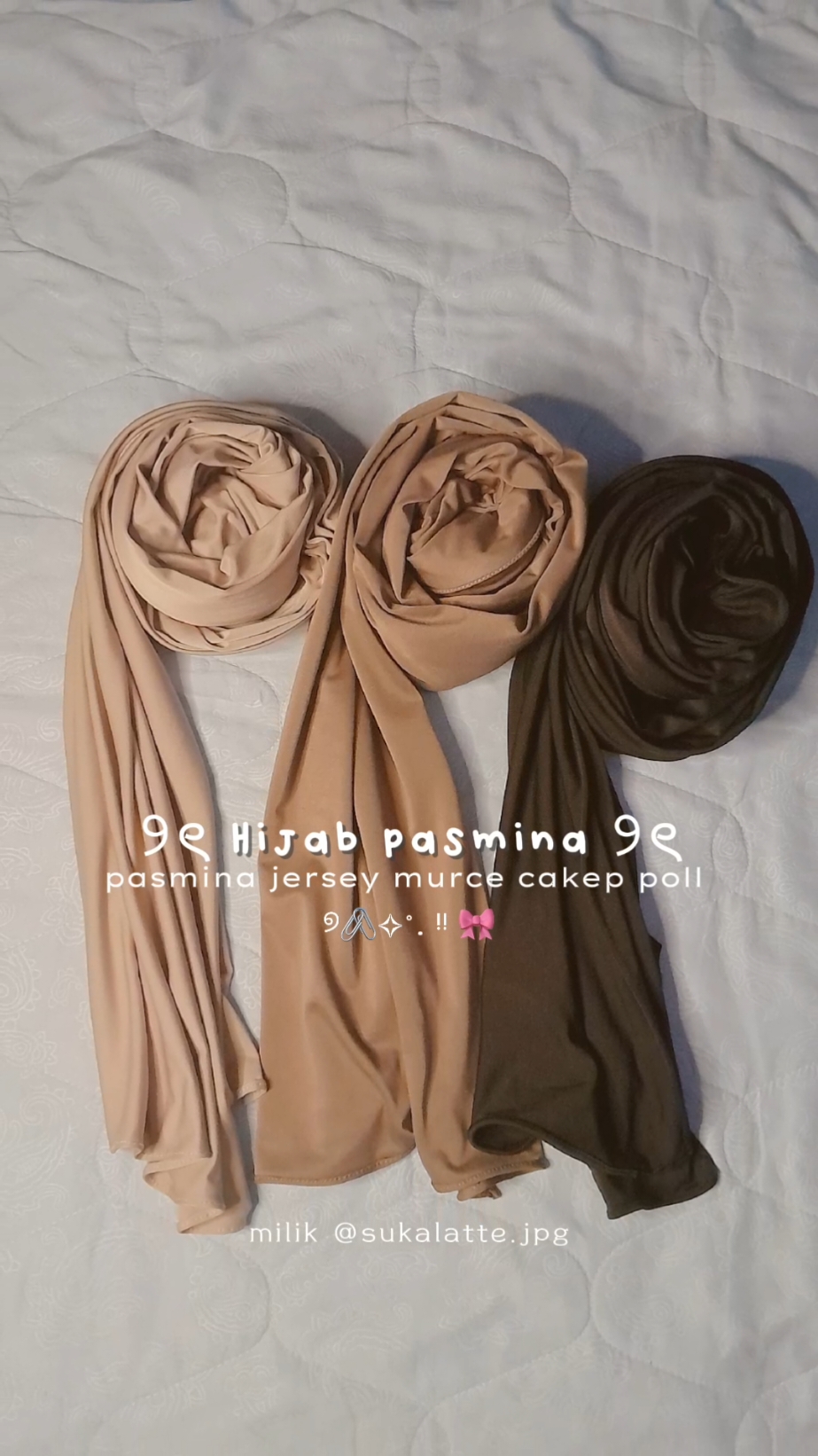 huhu nyesell kemaren beli diharga 22k sekarang harga nya cuma 16k cuyy, 50k dpt 3pcs 🥹🥰🫵🏻 #pasmina #pasminajersey #hijab #hijabpasmina #fypgkni #fyppppppppppppppppppppppp 