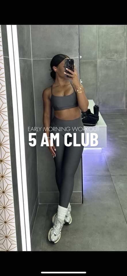 wasnt in the best headspace but im glad i went 🩶 #5amclub #morningroutine #aritzia #wellnessjourney #gyminspiration 