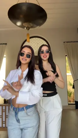 DOUBLE BELBALAT ❤️💃🏻💍💥👭🏻@rym.fikri  #fyp #fypシ #fypシ゚viral #viral #viralvideo #viraltiktok #trend #trending #Love #bestie #dance #pourtoi #foryou #foryoupage 