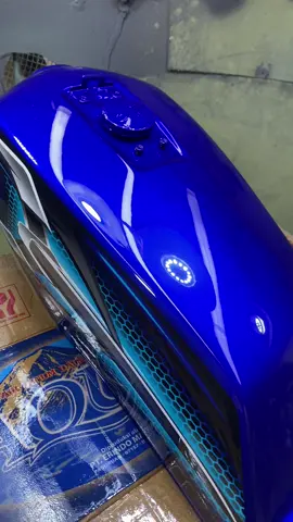 Selendang biru#ripaintbody #ripaintmotor #ripainting #ripaintvelg #ripaintrangka #ripainttangki #tangkirxking #rxking #rxkingbiru #fypシ゚viral #fypdongggggggg #kangcatkampung 
