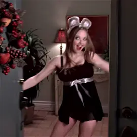 best mean girl. [cc @daniel ac @xxccffaa.mp3 spc @alex]  #karensmith #karensmithedit #amandaseyfried #meangirls #meangirlsedit #2000s #omgpage  #edit #foryoupage #foryou #iconic #aftereffects #aftereffectsedits #str8blair 