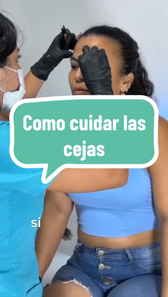 Tps para el cuidado de tus cejas 🥰 Recuerda que el cuidado de tus cejas también lo debes hacer en casa, guarda este video para que no se te olvide. Recuerda que en Carolina Medina, siempre estamos dispuestos a atenderte. #cejasperfectas  #palmiravalle #tipsdecejas  #diseñodecejas  #cejasperfectas #cejaspobladas 