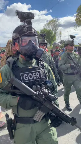 Desfile militar 20 de julio #armada ##goer #bogotacolombia #colombia🇨🇴 #ejercito #fyp #heroes #comandos #fypシ゚viral #desfilemilitar #ejercito 