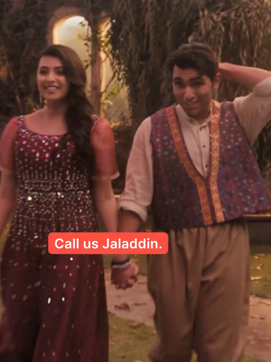 CALL US JALADDIN 🗣️ @rubyroseturner @kyliecantrall @lsn.morgan @maliaaaabaker . . . 🎥: Descendants: The Rise of Red
