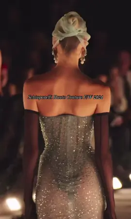 Schiaparelli 2024 Haute couture  #fashion #Runway #hautecouture #fashiondesign  Vcr: highfashiontv on insta