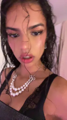 😯 #fyp #parati #perte #paravoce #cabelocacheado #pourtoi #cheveuxbouclés #curlyhair #makeup #outfit #fy 