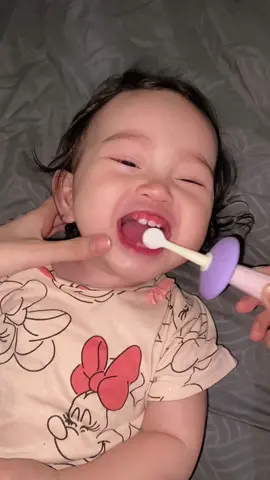 Sikat gigi sehappy tanpa drama🥰💖 #sakumini #sikatgigisakumini #sikatgigibayi #sikatgigianak 