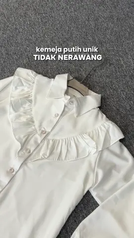 cinta banget sama kemeja ini!! ga nerawang sama sekali 🥹🥹🥹❤️❤️ #fyp #blouseputih #blousemurah #blousewanita #outfitdaily #outfitngampus #outfitngantor #outfithijabfriendly #antinerawang #kemejaputih 