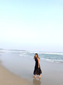 nyaman banget dressnya buat ke pantai 👀🤩 #fyp #fypシ #dresspantai #dress #outfitideas #outfitinspo #ootdinspo #ootdideas #flashsale #girl #women #outfitoftheday 