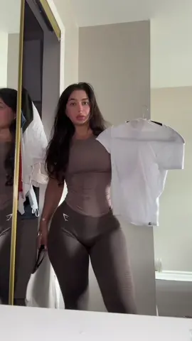 @Gymshark #GymTok #gymoutfit #grwm #gymshark 