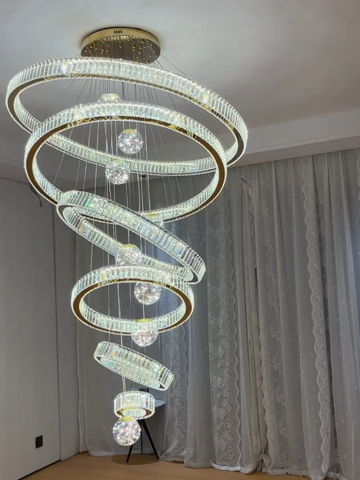 Very Popular Luxury chandelier light for high ceiling villa house, we support one piece delivery. #bigchandelier #brasschandelier #chandelierlarge #chandelierspendantlights #decorativelighting #lightdecoration #crystalchandelier #modernchandeliers #lightsforhome #lampshomedecorluxury #chandeliermodern #luxurychandelier #chandelierforlivingroom #chandelierlights #homedesign #homedesigndecore #chandelier   #ledlights #modernchandelier #acrylicchandelier #goldchandelier  #interiordesign