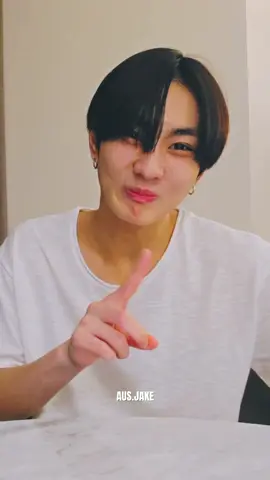vote for enha on the mnet plus app & the upick app for kwda!! #enhypen #jungwon #jungwonenhypen #english 