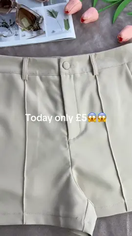 So comfy !!!#foryou #TikTokMadeMeBuyIt #Spotlight #Spotlightfinds #julydealdrops #shorts #comfy #fypage 