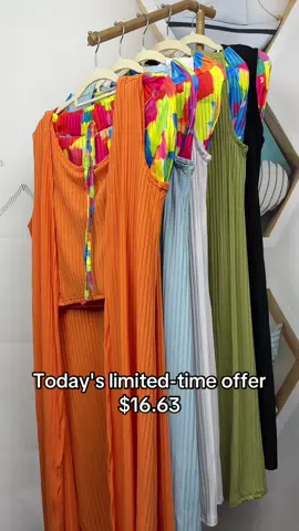 #Spotlight #TrendNew #OOTD #FashionableDress #StylishOuterwear #fyp #us #NewArrivals #TikTokMakeMeBuyit #IGotItFromTikTok #TikTokShop #Fashion2024 #womenswear #savingmoney #Womensclothing#Spotlightfinds 