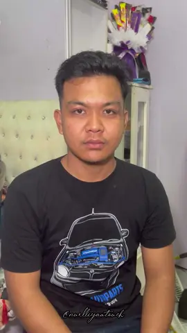terima kasih sudi makeup dengan saya dan support🤲🏻Alhamdulillah selesai makeup pengantin lelaki🤲🏻walau ni first ambik cust lelaki kita try buat💪🏻semoga berpuas hati dan maaf kalau ada kurang🙏🏻☺️