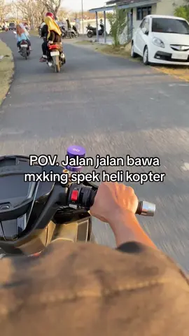 Outo jadi pusat perhatian🤭#fyp #foryouu #mxking #mxking150 #mxkingsolostyle #mxsoloraya #mxkingindonesia #mxkingmodifikasi #mxkingmalaysiastyle #mxkingroadrace 