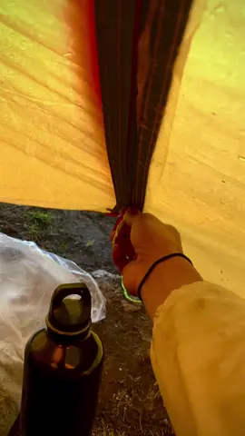 Buka tenda dapat view kek gini 😅🍃 . . #awan #fypシ #gunung #lautanawan #fyppppppppppppppppppppppp 