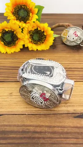 #knife#belt#hellokitty #ootdfashion #fashion #nastygirl 