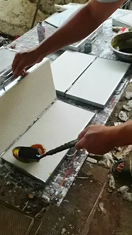 Beeswax_makes_the_foundation_of_the_nest#beeswax #beeswaxmakes #makes #craftspeoples #viral #trending #foryoupage #work 