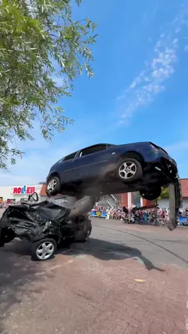 Kamikaze💥💨 @korthmotorshow @GoPro #crash #wow #gopro #pov #carcrash 
