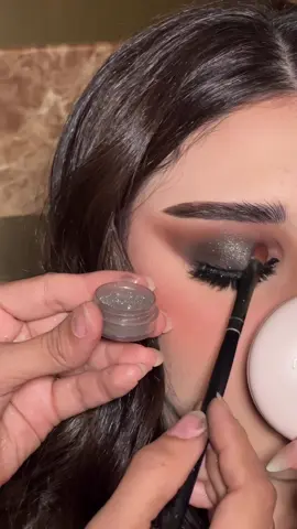 سموكي قلتري ✨✨ . . . . . #ma#makeup #artist #explore #beauty 