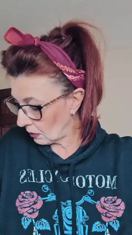 #fluffysarmy #menopause #menopauseawareness #womanover50 #fypシ #bikerchicksoftiktok #positivity #kindness #Love #tiktok #fyp 