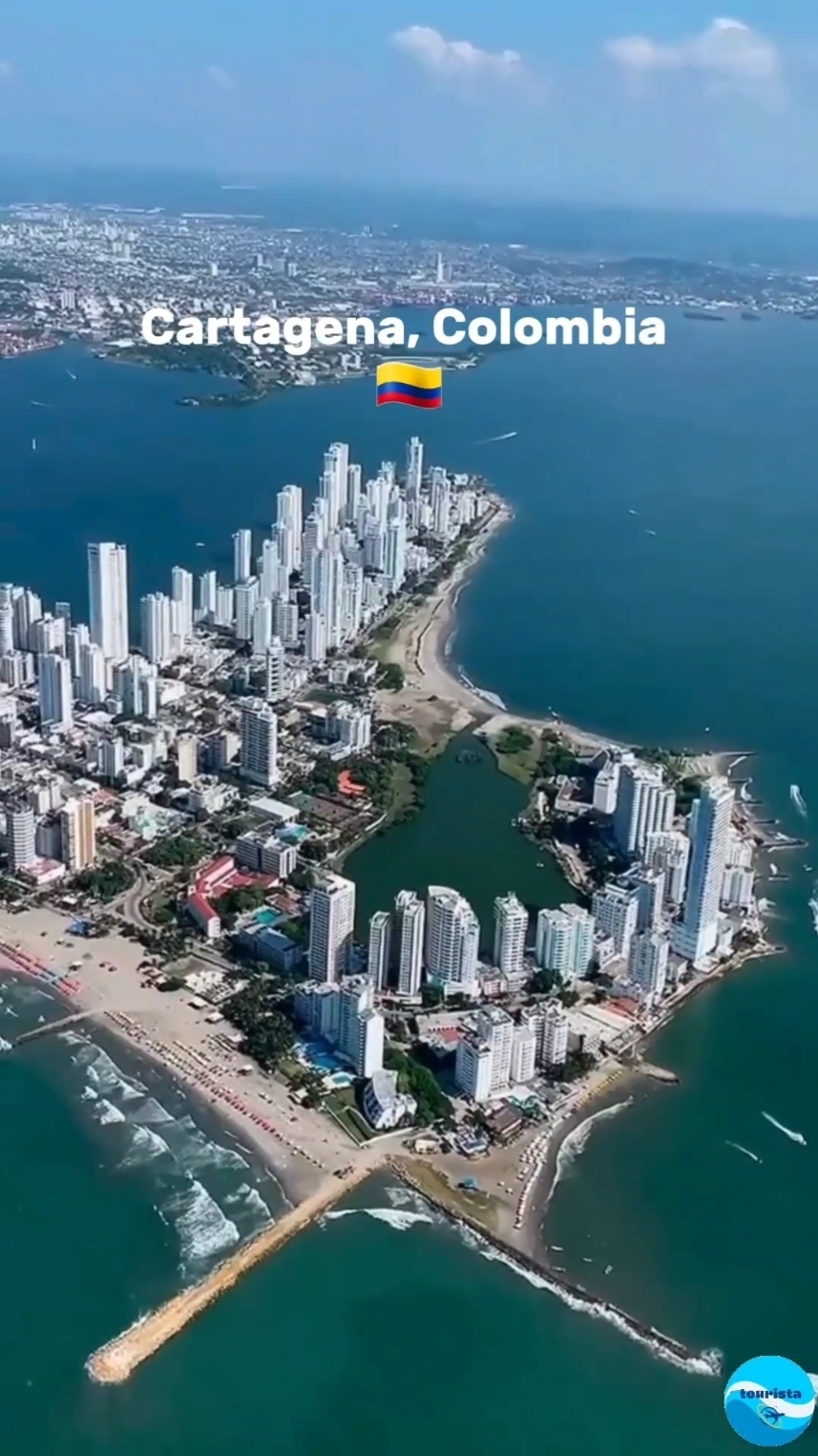 📍Cartagena, Colombia 🇨🇴 #explore #thingstodo #tourista2023 #cartagena #colombia #reels #shorts #travel #vacation #tourism #voyage #viral #viralvideo #fypシ #pourtoi #foryou #bestdestinations #luxurytravel #traveltiktok #traveling #europe #tiktoklife #tiktoklongs