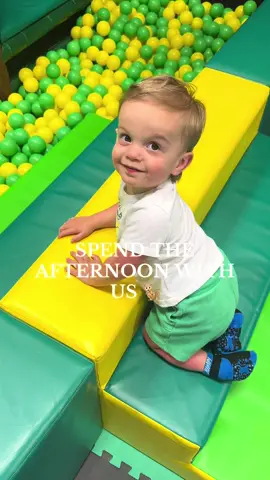 rainy day at the indoor playground 🌧️ #spendtheafternoonwithme #ditl #dayinthelife #dayinmylife #Vlog #vlogger #kidsoftiktok #contentcreator #saturday #sahm #sahmsoftiktok #sahmof2 #tennessee 