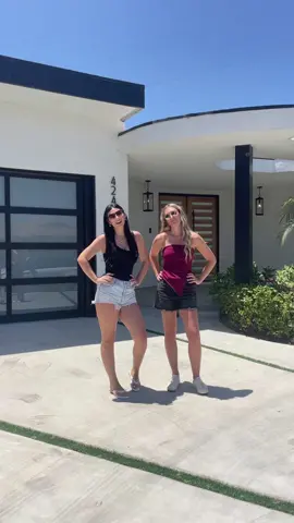 house tour!! @Tessa #LA #losangeles #cali #photoshoot #housetour #grwm #viral 