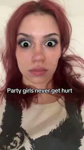 Party gurl freestyle while partying half ate didnt clear the plate