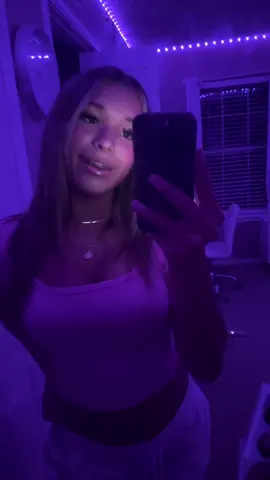 jolie isnt letting me in her thirst trap