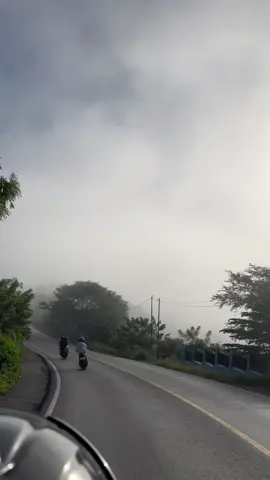 Healing bareng teman emang paling pas😍 #fyp #healing #jalanjalan #nttpride🏝🔥 #viral 