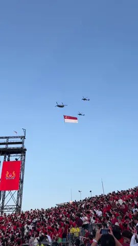 National day parade at padang again after 22 years just hits different 🥹 #ndp2024 #ndpeeps #singapore #tiktoksg @NDPeeps 