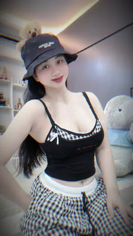 #CapCut Chiều em quá thì em sinh hư Chiều em nữa thì em xinh ngoan 😝
