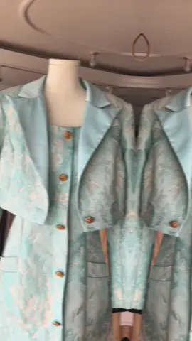 𝐕 𝐒𝐡𝐨𝐩 𝐓𝐢𝐟𝐟𝐚𝐧𝐲 𝐉𝐚𝐜𝐤𝐞𝐭 & 𝐃𝐫𝐞𝐬𝐬 🩵🐋 𝗧𝗶𝗳𝗳𝗮𝗻𝘆 𝗖𝗼𝗹𝗼𝗿 🩵🩵🩵က လာတာတကယ့်ကိုရှားတာပါ..  #vshopbrand က 2 in 1 dress set မို့ Quality ကိုမျက်စိမှိတ်ယုံပြီးယူလို့ရပါတယ် သူ့ရဲ့ 𝗕𝗹𝗮𝘇𝗲𝗿 နဲ့တင် တန်လွန်းနေပါပြီ 🫠 𝗖𝘂𝘁𝘁𝗶𝗻𝗴 ကလည်းထိမိ … 𝗧𝗶𝗳𝗳𝗮𝗻𝘆 𝗖𝗼𝗹𝗼𝗿 ကလည်း ရှယ်ကိုလှ 🥺 𝗦𝗶𝘇𝗲 👇🏽  𝗕𝗹𝗮𝘇𝗲𝗿 : 𝗕𝘂𝗿𝘀𝘁 𝟯𝟴 𝗧𝗼𝗽     : 𝗕𝘂𝗿𝘀𝘁 𝟯𝟰”, 𝘄𝗮𝗶𝘀𝘁 𝟮𝟵”, 𝗛𝗶𝗽 𝟯𝟲”, 𝗟𝗲𝗻𝗴𝘁𝗵 𝟭𝟳” 𝗣𝗿𝗶𝗰𝗲 ~ 89500mmk#fashion #OOTD #myanmar #burmese #fyp #မင်တို့ဆိုင်ကတောင်ကြီးကဆိုပေမဲ့ပို့ခနှုန်းထားသက်သာစွာCustomerတွေလက်ထဲအိမ်အရောက်စနစ်ဖြင့်အမြန်ဆုံးပို့ဆောင်ပေးလျက်ရှိနေပါတယ် #Facebook_pageလေးကိုလည်းlikeလုပ်ထားပြီးစောင့်ကြည့်ပေးနော် #bkkclothing #vshopbrand