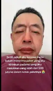 Aku sangat kecewa kamu meninggalkan paketku lho, aku memasukkan lebih dari 500 juta ke dalam kotak paket untukmu 😭😭😭