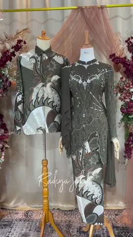 Set kebaya engagament Yukk yang mau PO bisa chat kami via WA ya, no ada di BIO ( fast respon jam 8 pagi - 5 sore )  #Radeyajahit #madebyorder #fypage #fyp #fypシ #kebayalamaran #kebayalamaranhijab #kebayaengagement #kebayamodern #kebayawisuda #kebayagraduation #kebayahijab 