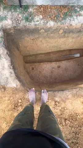 #kisahpenggalikubur #penggalikubursiangmalam #dalamkenangan #perjalanan #akhirzaman #rinduawakseparuhnyawa #manusia #penggalikubur #pergitanpaberita #sahabat #alfatihah #rinduibu #rinduayah #rindu #undurdiri #rindukamu #fypシ #fyp #fardukifayahku❤️ 