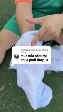 Trả lời @Chung Phạm Tất vớ thể thao đá bóng Feetures #tatdetkim #tatthethao #tatdabong #tatchaybo #tatvonam #xuhuong 
