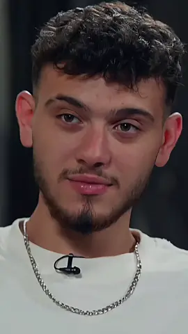 بيشغلوني عيونك🤍 #الشامي #alshami #fyp #viral #edit #explore #foryou #اكسبلور#اربيل #العراق @Al shami - الشامي  